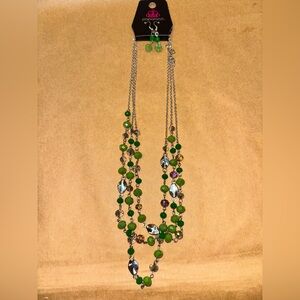 Paparazzi Green and Silver Beaded Necklace